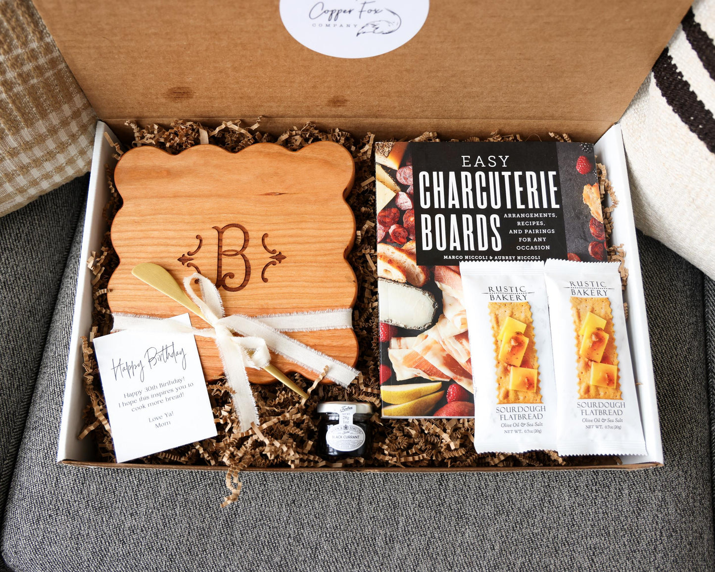 Scallop Monogram Cutting Board Gift Box | Custom Charcuterie Board Personalized | Custom Gift Idea Wedding | Thank you Housewarming Gift