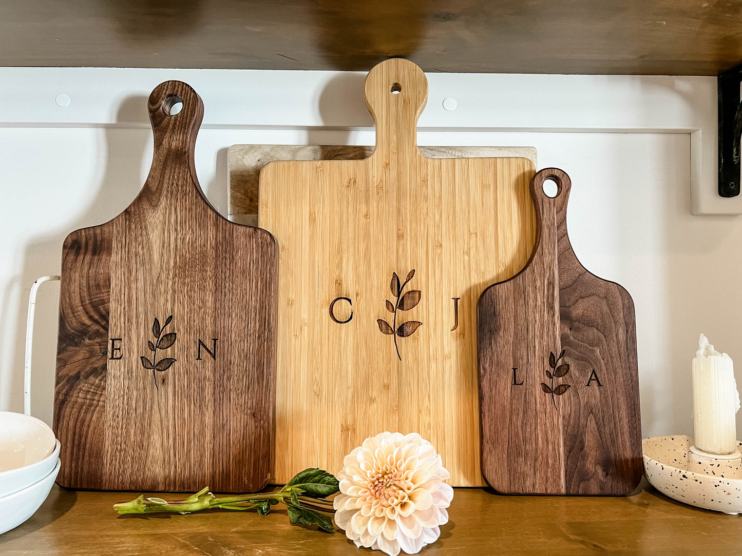Ivy Initials Personalized Cutting Board Classic - 060