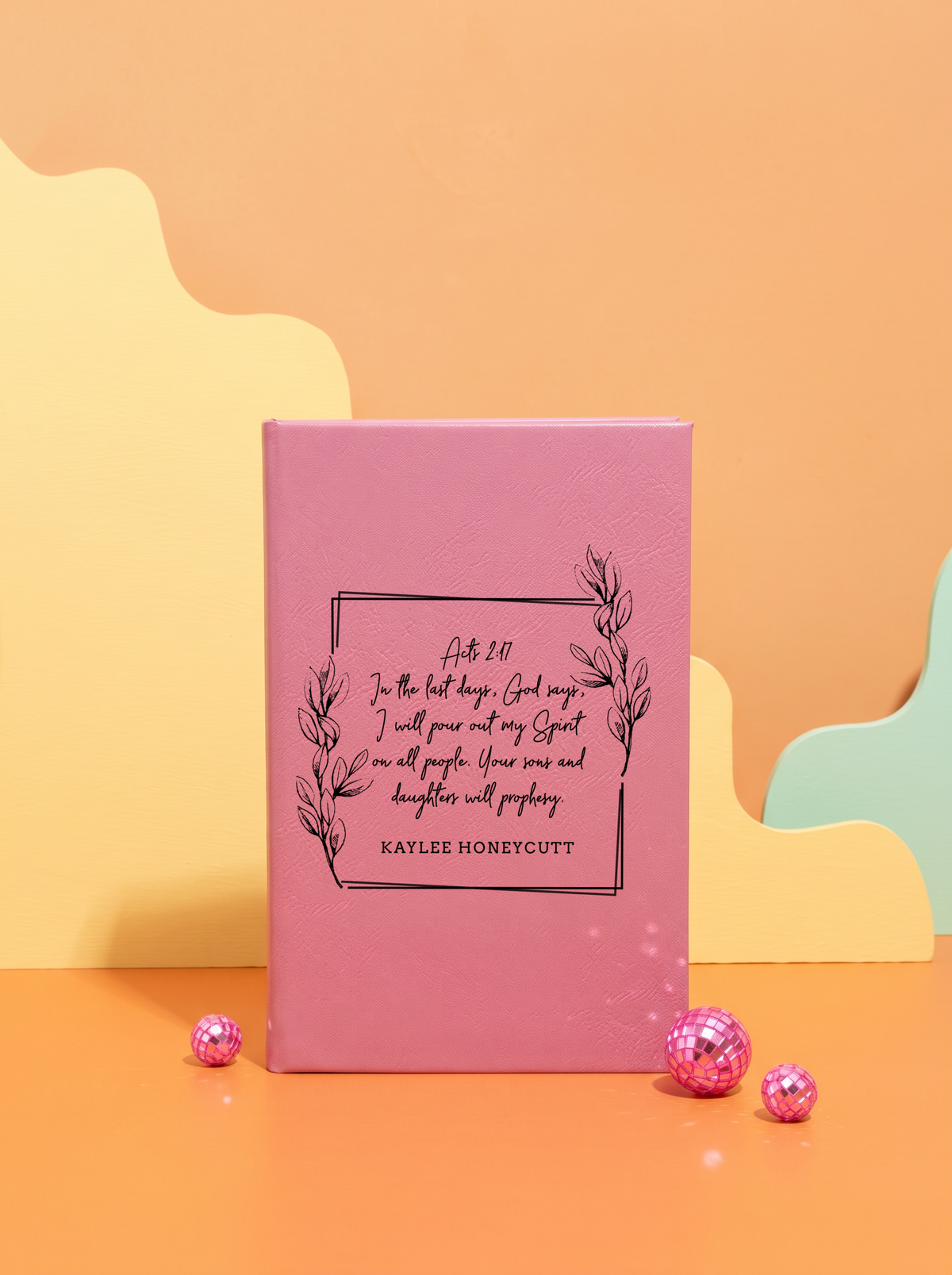 Personalized leatherette journal — J02 design in pink