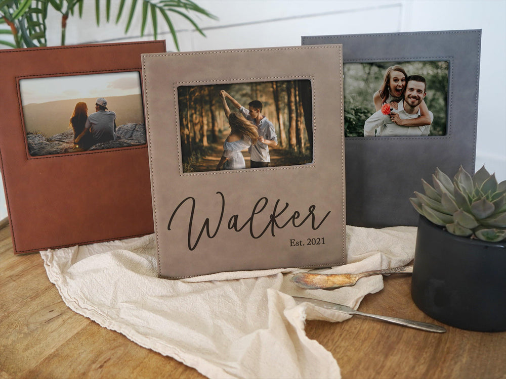 Couple’s Wedding Photo Frame