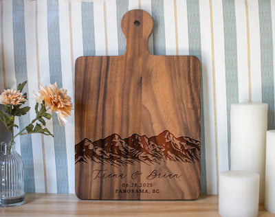 Elegant Mountain Charcuterie Board - 033