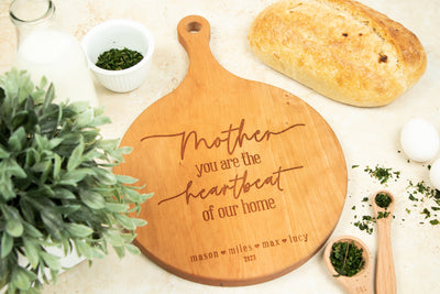 The PERFECT Mother's Day Gift- A Personalized Charcuterie Gift for Mom-Christmas Gift-Grandma Gift-Great Grandma Gift-Gigi Gifts-Nana Gift